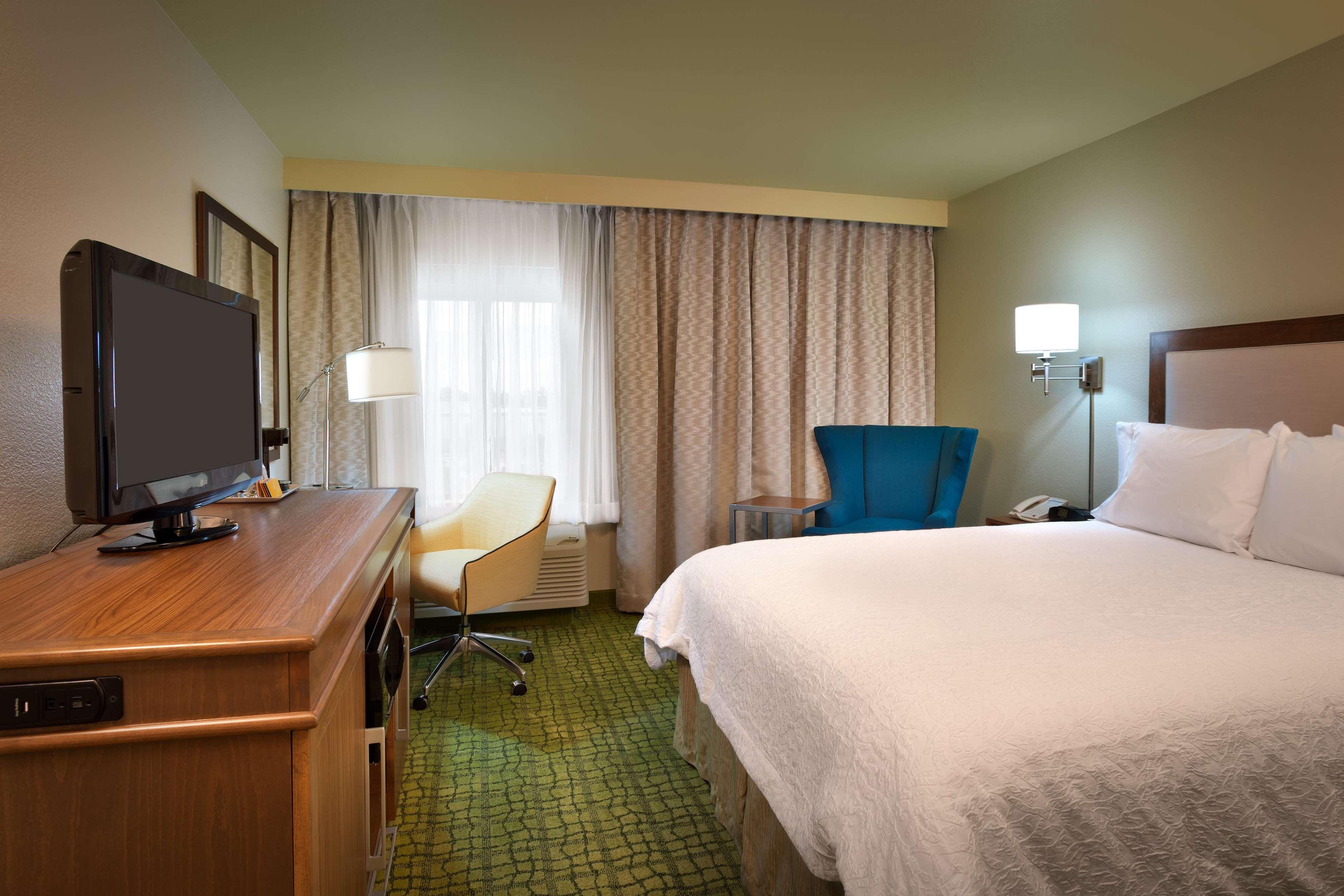 Hampton Inn By Hilton Irvine East - Lake Forest Exterior photo