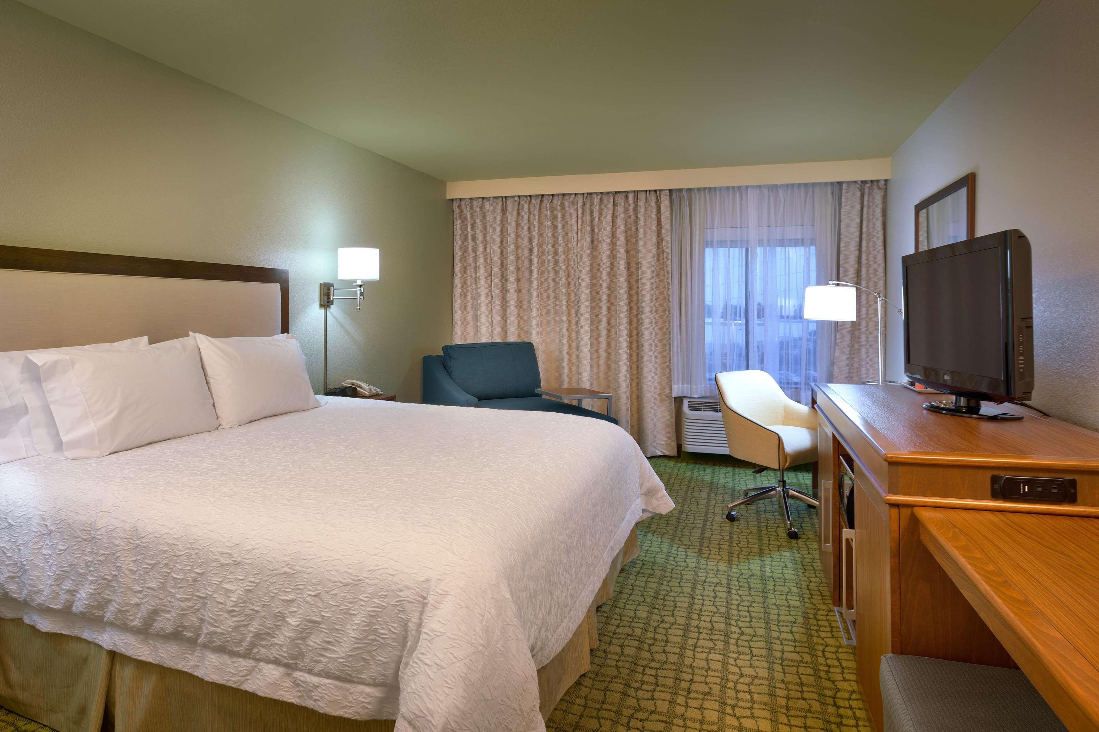 Hampton Inn By Hilton Irvine East - Lake Forest Exterior photo