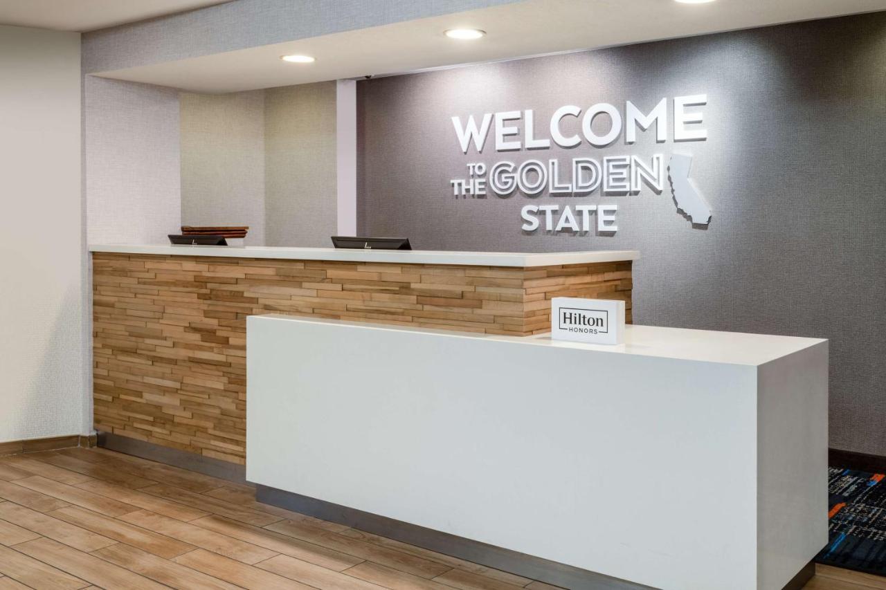 Hampton Inn By Hilton Irvine East - Lake Forest Exterior photo