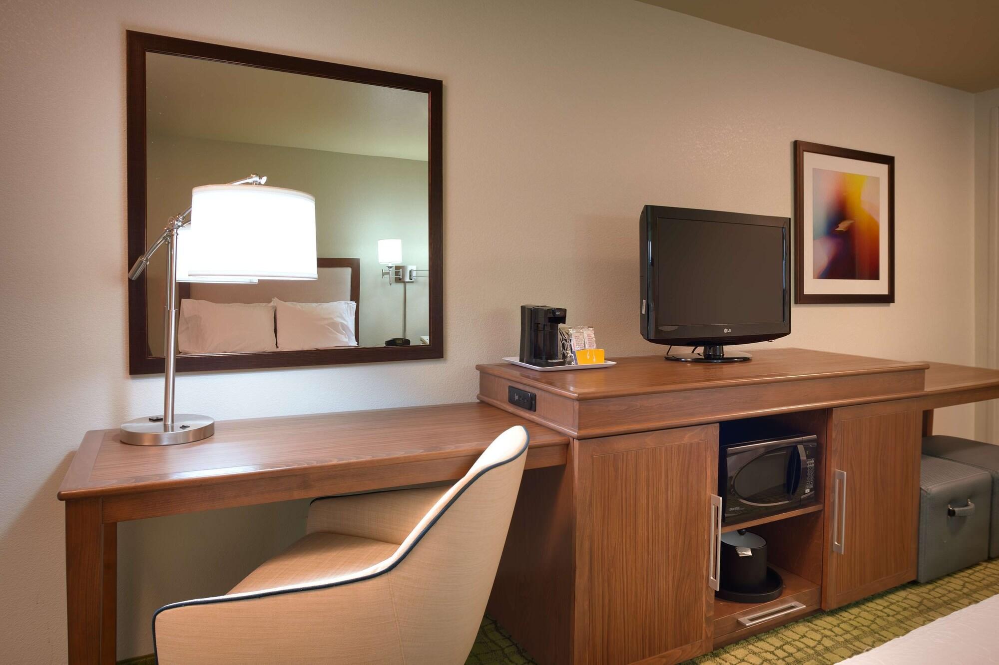 Hampton Inn By Hilton Irvine East - Lake Forest Exterior photo